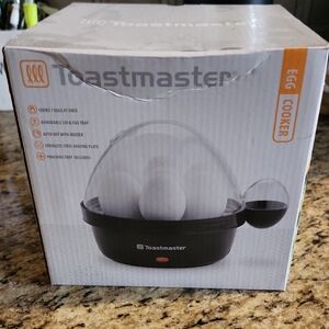 Toastmaster Black Egg Cooker with Clear Lid